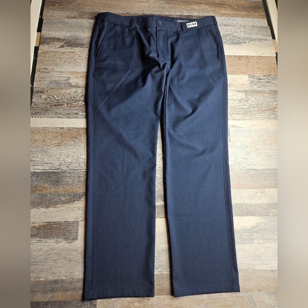 Mizzen + Main Baron Chino Trim Fit Navy Blue 36W X 30L